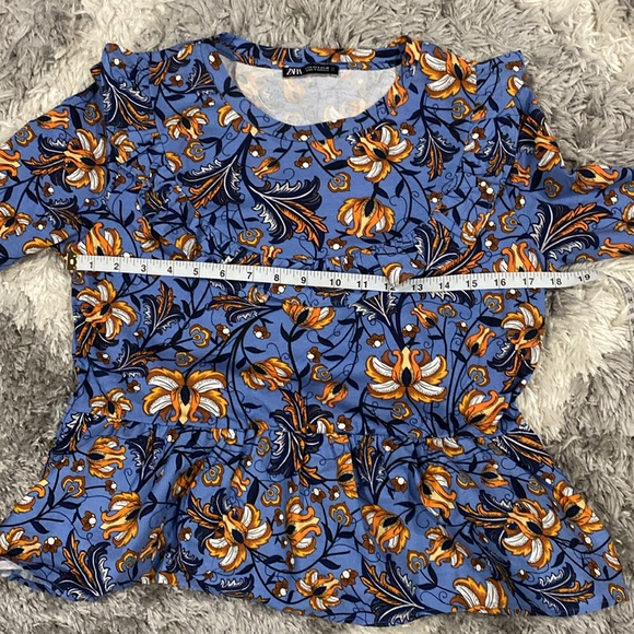 Zara | NWOT: Woman’s Floral Print Ruffle Peplum Style Shirt - Size Small - Picture 10 of 12